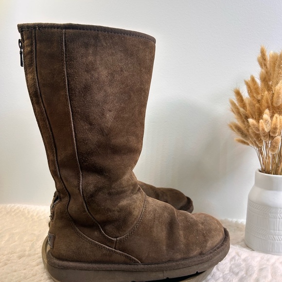 UGG Knightsbridge Brown Suede Shearling Women Size 8 Tall Back Zip Boots - Picture 6 of 15